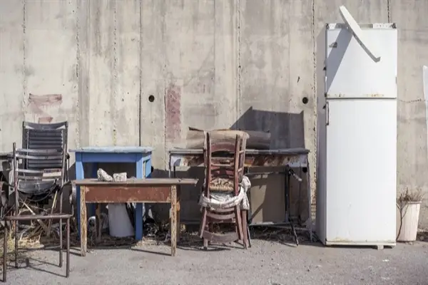 What You Need To Know About Old Office Furniture Disposal